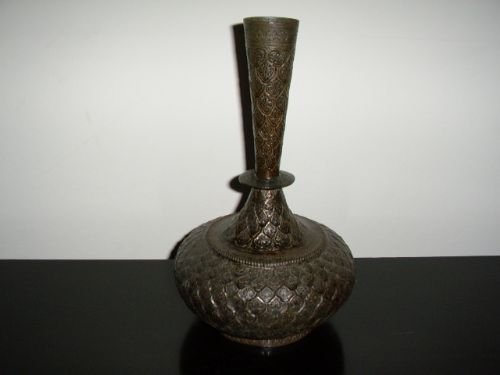 early ornate hand crafted bronze vase c180050