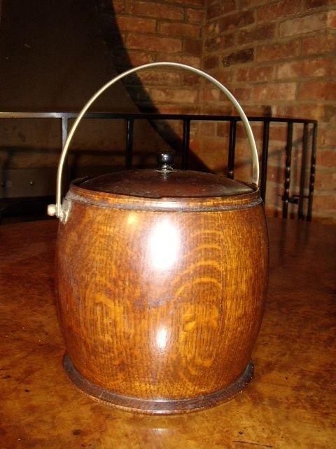 oak biscuit barrel with porcelain liner