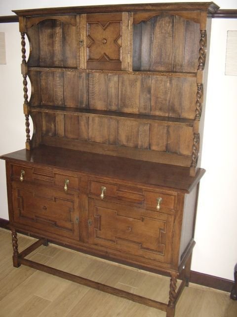 oak dresser with barleytwist supports upper cupboard with double lower cupboards drawers c190020