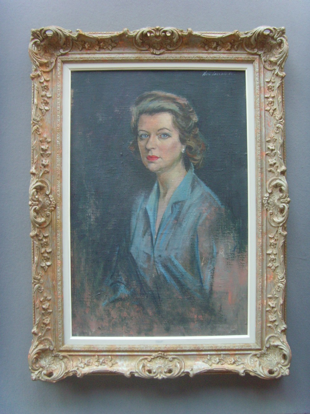 oil portrait painting by vasco lazzolo aka victor lazzola of an attractive young socialite presented in decorative frame measuring 38 x 28 inches