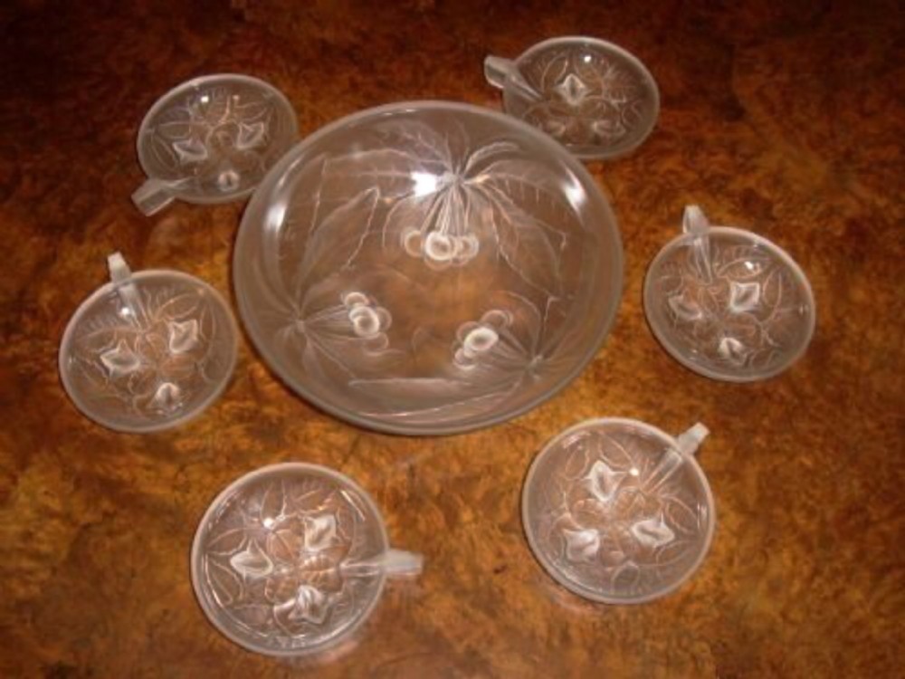 art glass punch bowl set with 6 samplers by gvallon of france 1920